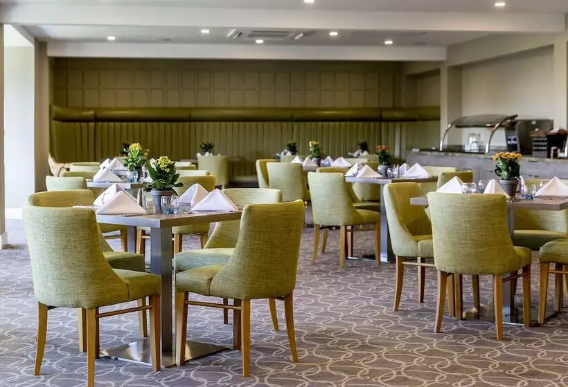 호텔 Hellidon Lakes