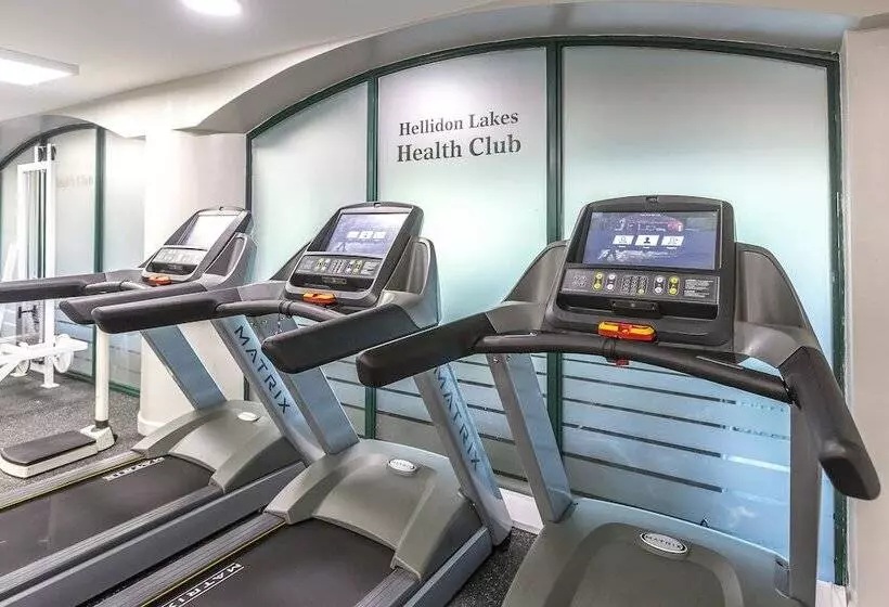 호텔 Hellidon Lakes