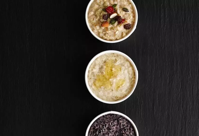 Отель Ibis Edinburgh Centre Royal Mile – Hunter Square