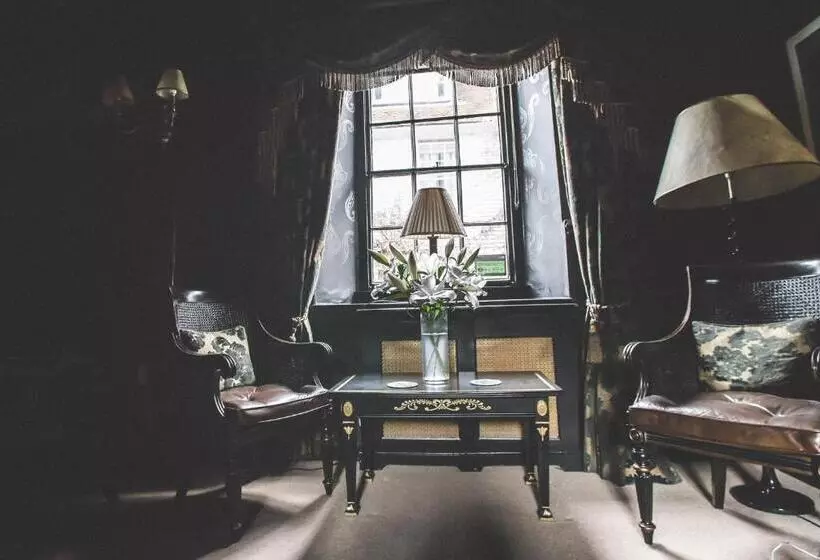 Отель Jeakes House