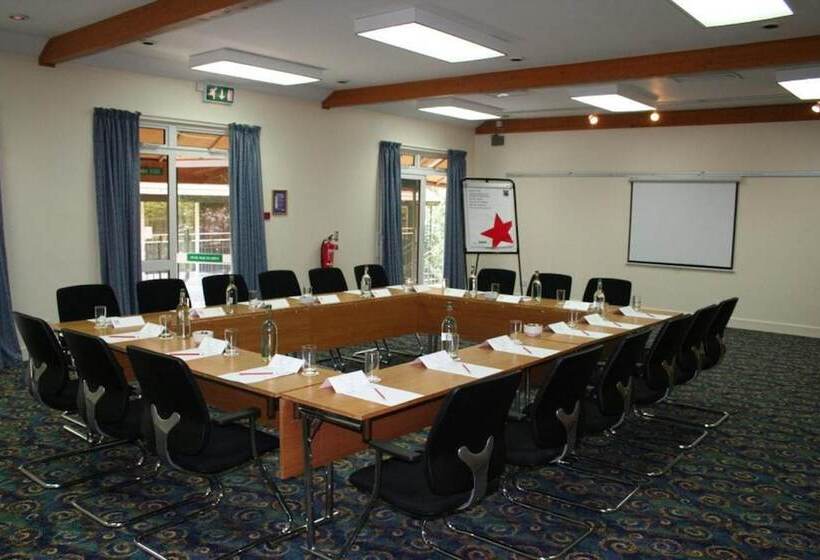 Marwell Hotel   A Bespoke