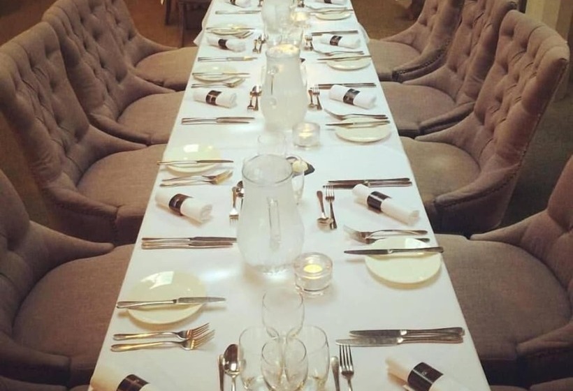 Marwell Hotel   A Bespoke