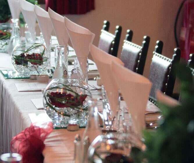 فندق The Old White Lion