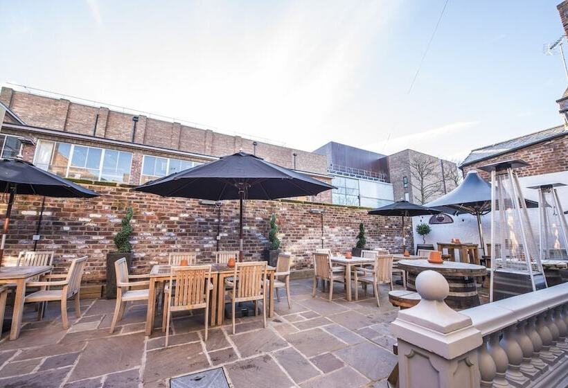 فندق The Pied Bull