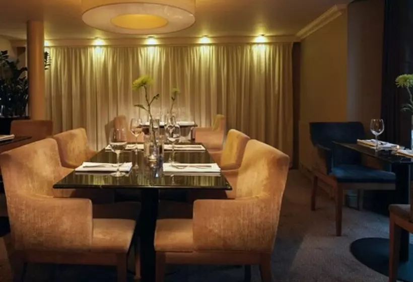 Отель The Townhouse Manchester