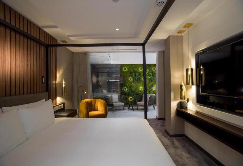 Middle Eight   Covent Garden   Preferred Hotels And Resorts