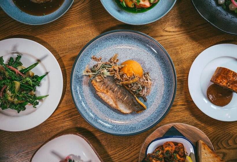 ホテル Rose & Crown Inn