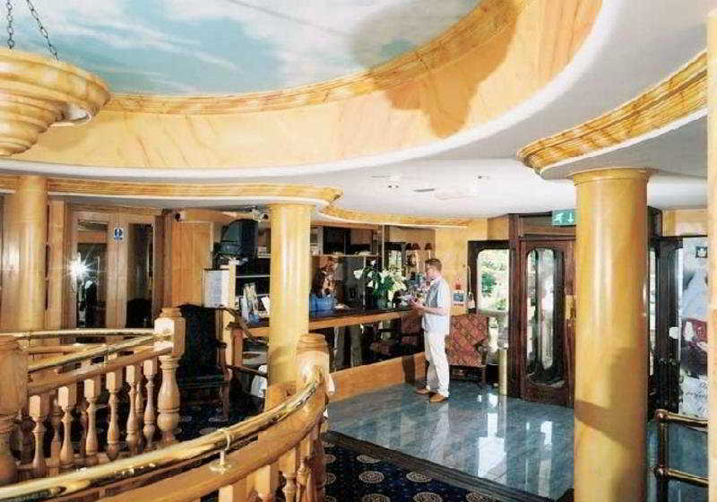 هتل Royal Cambridge