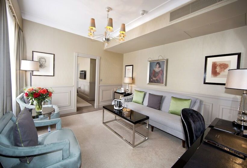 Althoff St James S Hotel & Club London