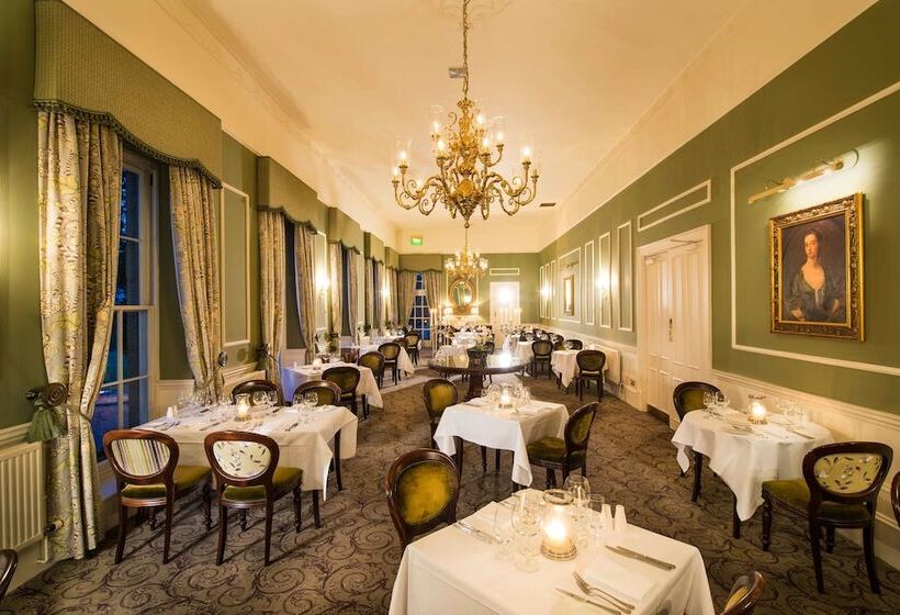 בית מלון כפרי Thainstone House