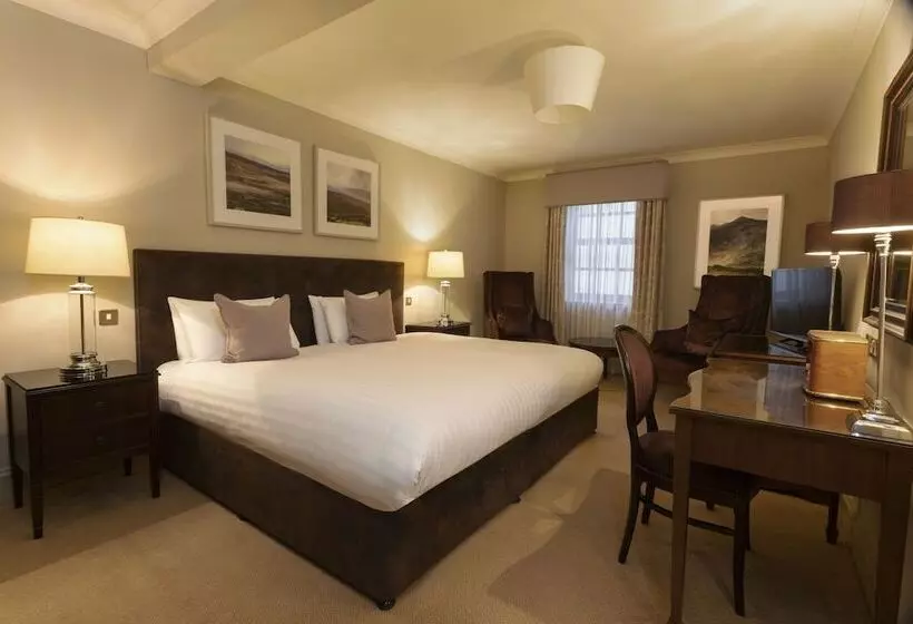 Отель Thainstone House