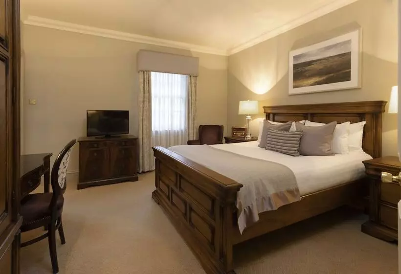 Отель Thainstone House