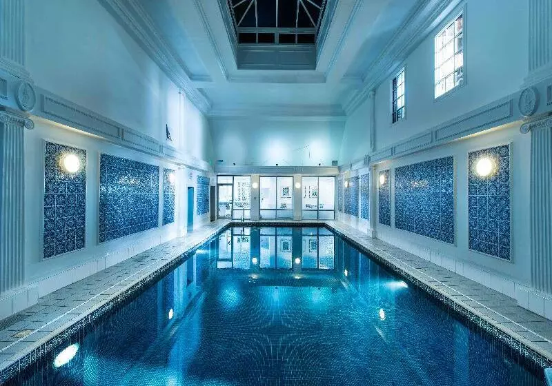 Отель Thainstone House