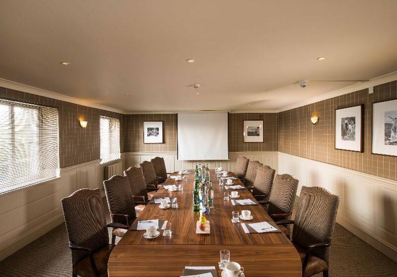 בית מלון כפרי Thainstone House