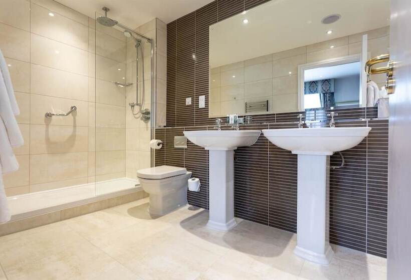 فندق Swan S Nest