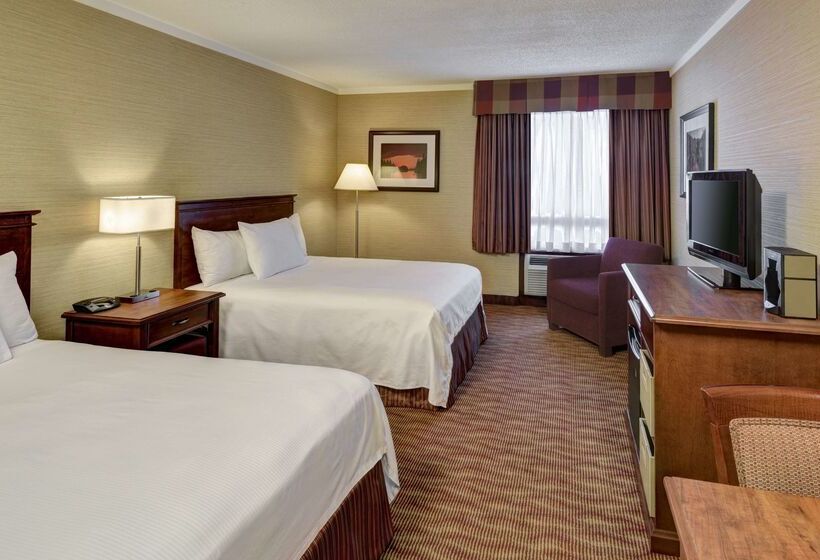 בית מלון כפרי The Water Tower Inn Bw Premier Collection