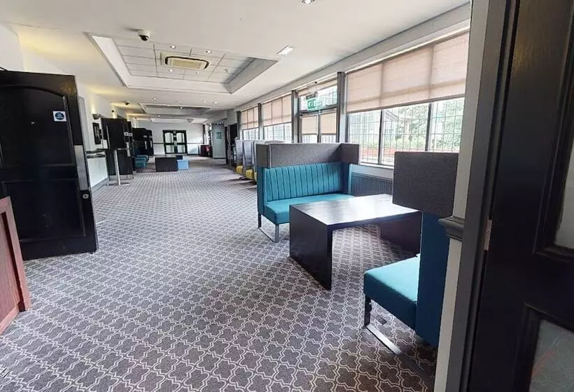 Village Hotel Liverpool