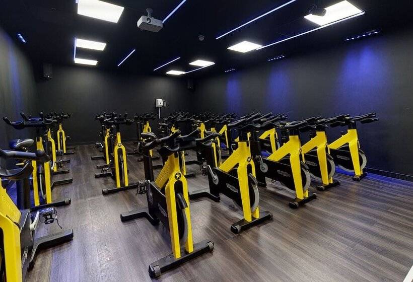 Village Hotel Liverpool