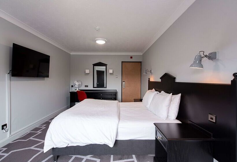 Village Hotel Liverpool