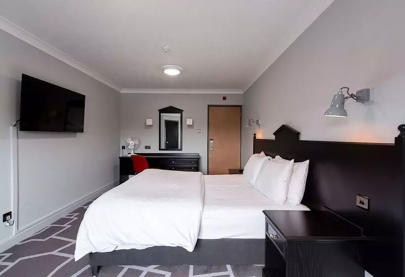 Village Hotel Liverpool