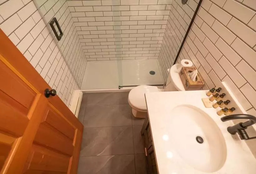 Baker Creek By Basecamp