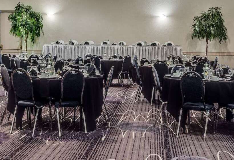 Heritage Inn Hotel & Convention Centre High River