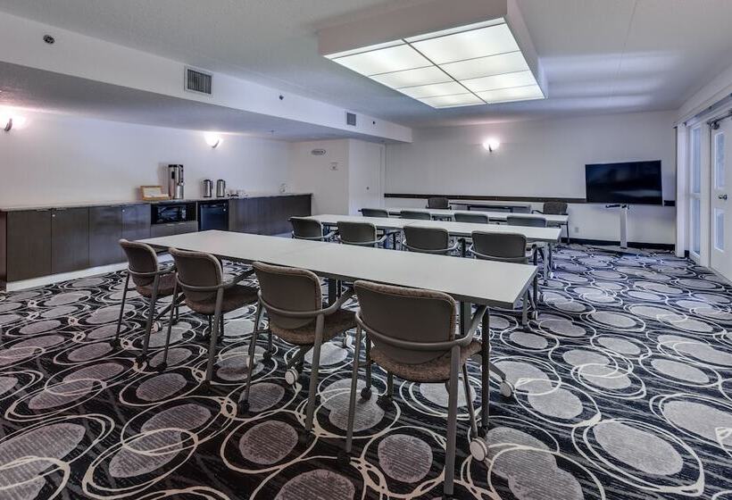 Heritage Inn Hotel & Convention Centre High River