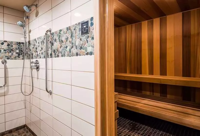 בית מלון כפרי Best Western Plus Barclay