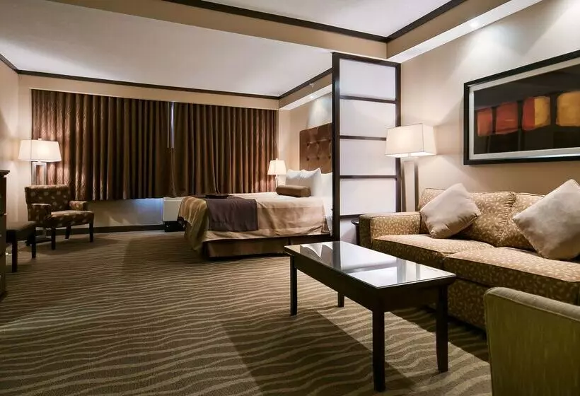 ホテル Best Western Premier Denham Inn & Suites