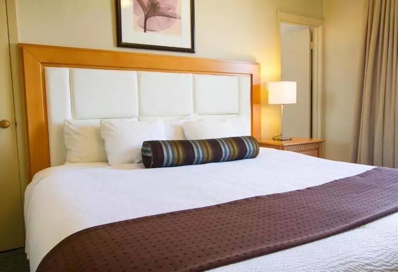 Отель Budget Inn Patricia