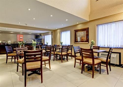 فندق Comfort Inn East Scarborough
