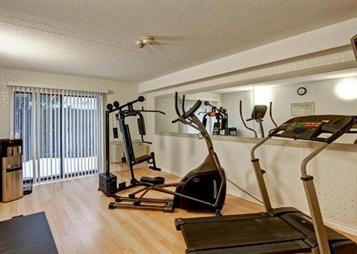 فندق Comfort Inn East Scarborough