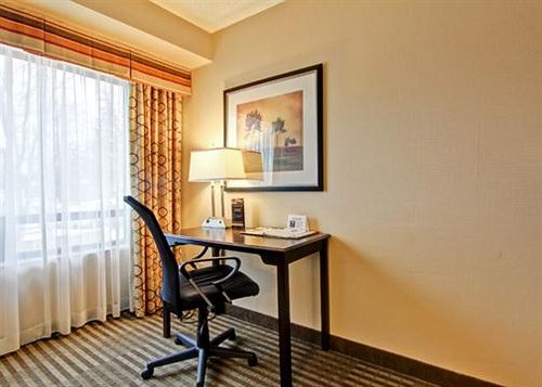 فندق Comfort Inn East Scarborough