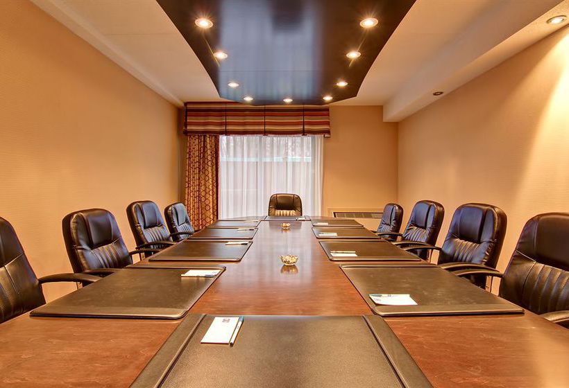 فندق Comfort Inn East Scarborough