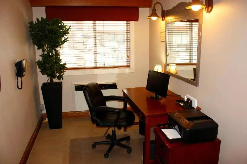 Hotel Country Inn & Suites By Radisson, Saskatoon, Sk