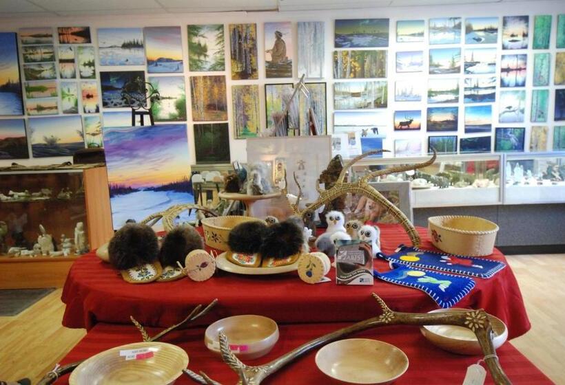 فندق Discovery Inn