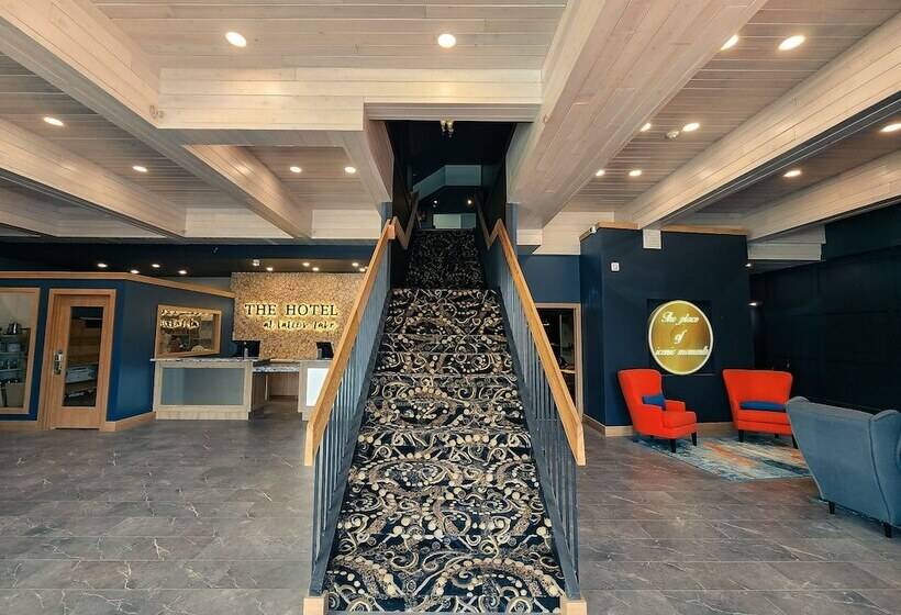 استراحتگاه The Hotel At Falcon Lake