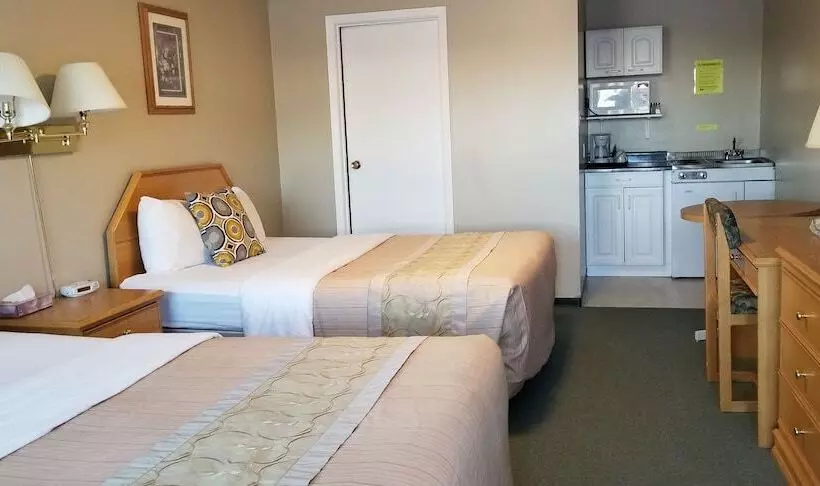 Athabasca Lodge Motel