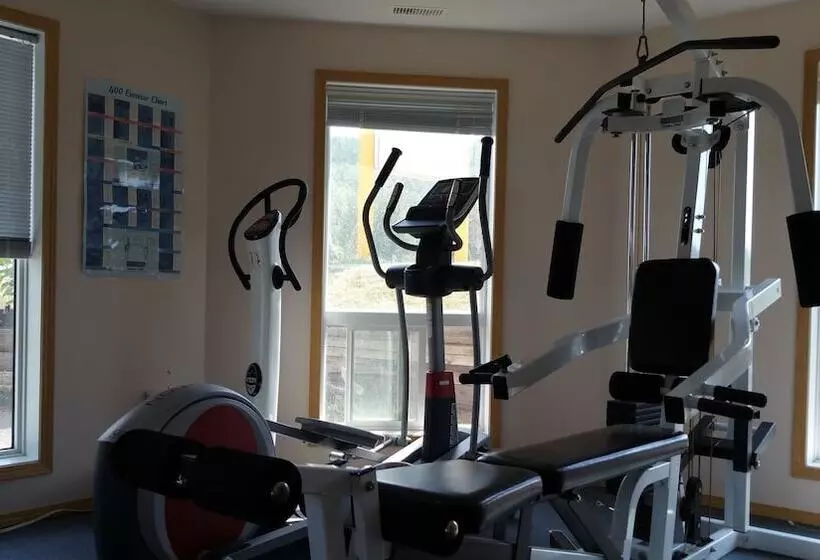 Athabasca Lodge Motel