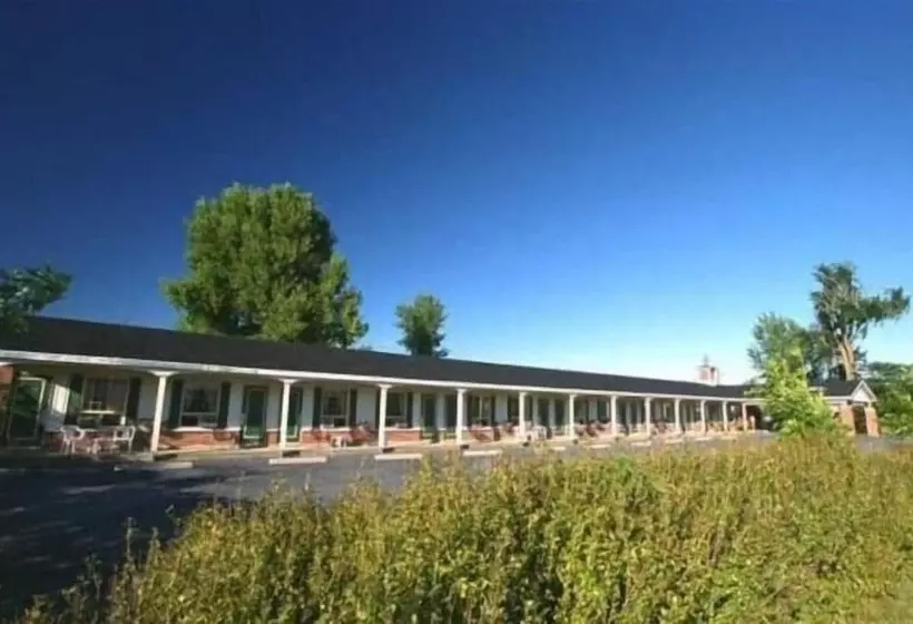 Auberge Motel Le Pigeonnier