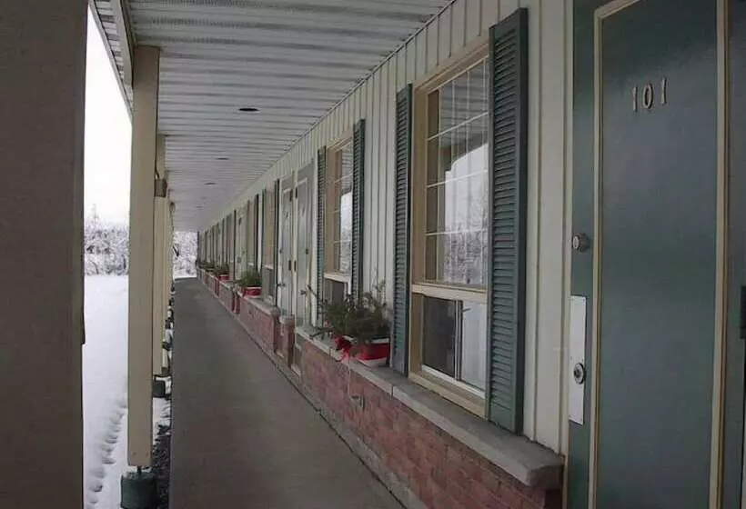 Auberge Motel Le Pigeonnier