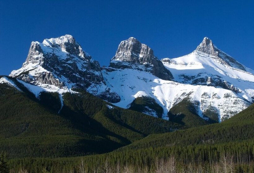 Szálloda Canmore Inn & Suites