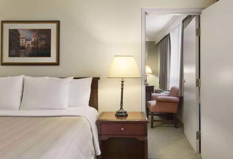 酒店 Days Inn By Wyndham Ottawa West