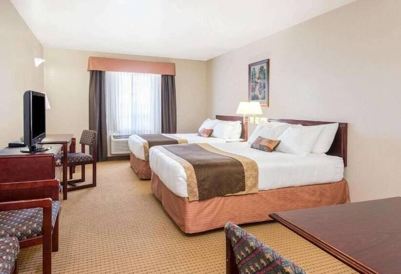 هتل Gold Circle Inn