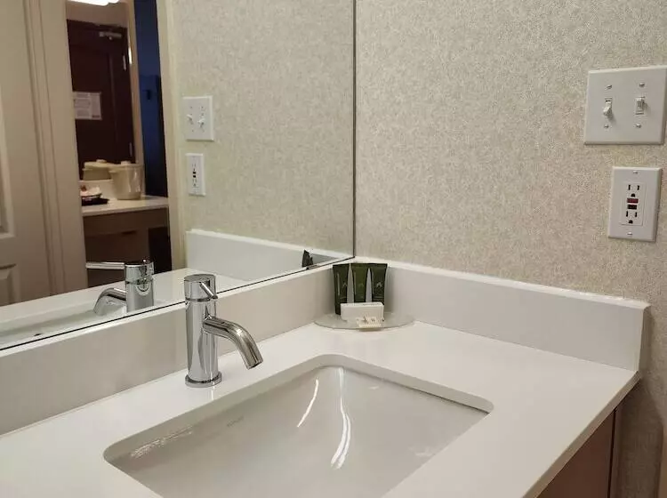 Отель Gold Circle Inn