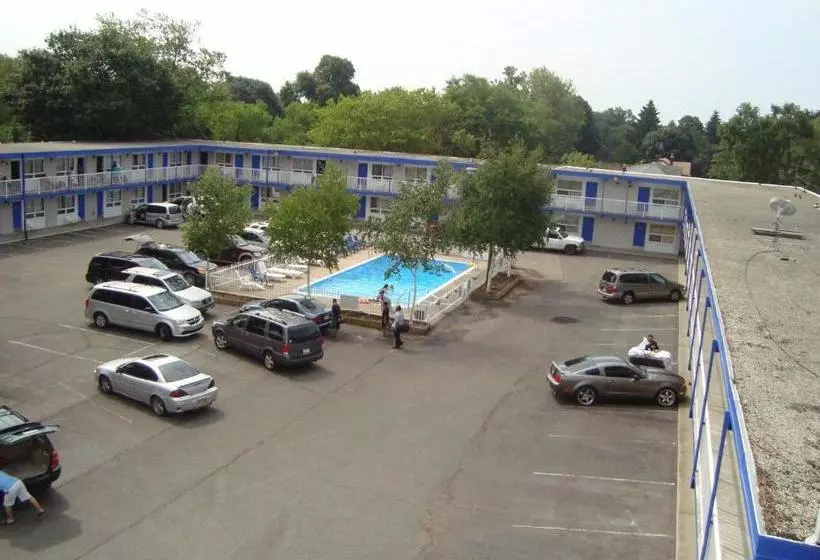 Отель Joys Inn Niagara Falls