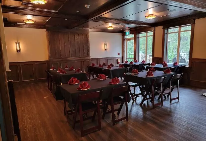 בית מלון כפרי Kilmorey Lodge