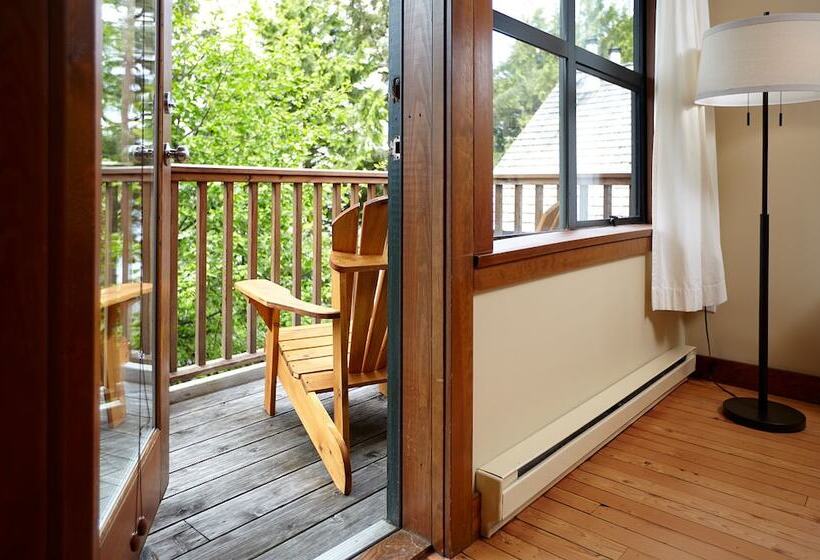 هتل Middle Beach Lodge