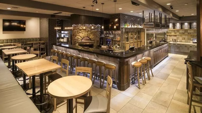 酒店 Balcomo, A Ramada By Wyndham