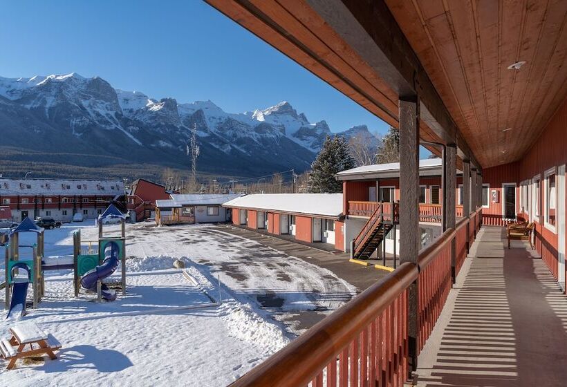 Szálloda Rocky Mountain Ski Lodge